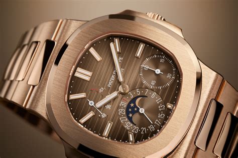 patek philippe style no 5712r-001|nautilus 5712 price.